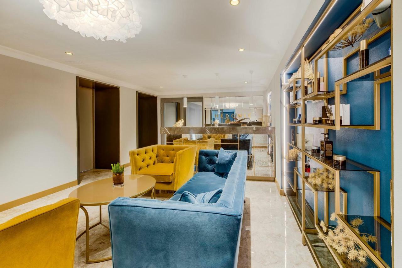 그랜드 포트 바이 세마라 호텔 리가 외부 사진 The interior of a typical apartment